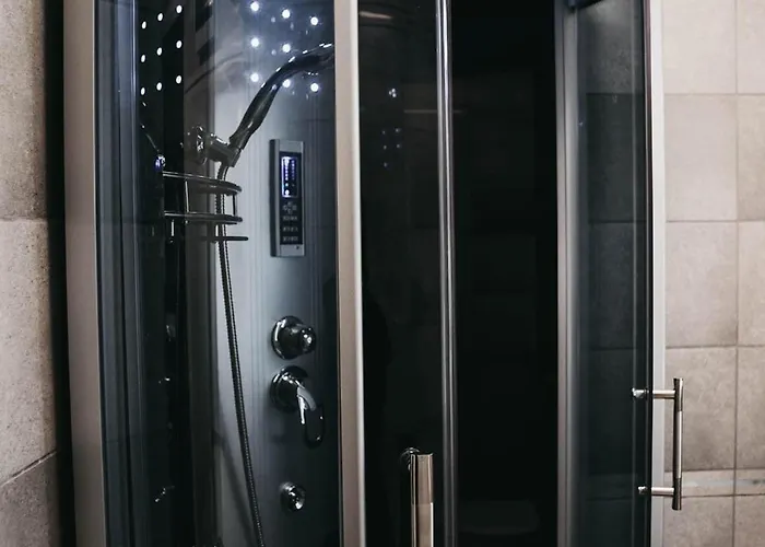 شقة Nefelejcs بالاتوليلّي